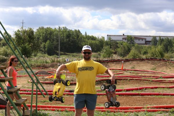 06-08-2016-4438C8425-42F7-353F-CC07-4A369D669F79.jpg