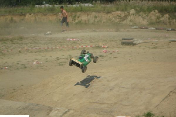2009-49EC36A17-3CE9-67B3-D2C7-44E05CCD7DC9.jpg