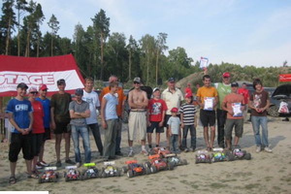 2009-5BFA5CA8D-69D1-F312-F3C7-EB0BE613B279.jpg